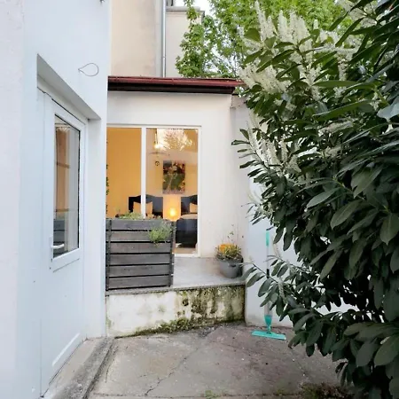 Lejlighed 2-bedroom Steps From Area Klosterneuburg