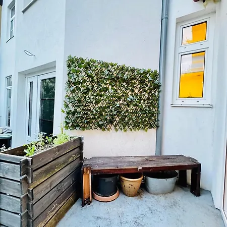 Apartment Lovely 2br For 5p Peaceful &