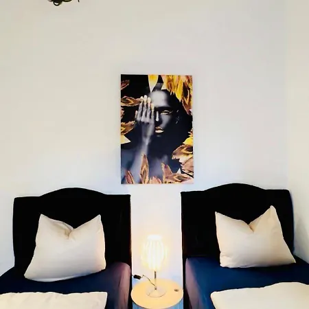 2-bedroom Steps From Area * Klosterneuburg