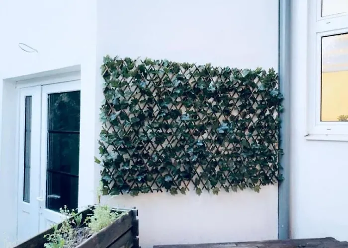 2-bedroom Steps From Area Klosterneuburg