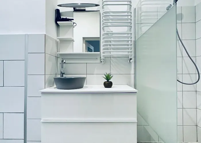 2-bedroom Steps From Area * Klosterneuburg